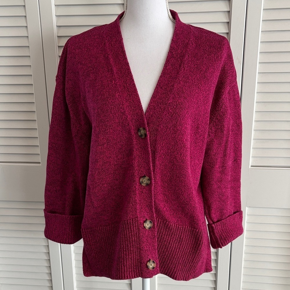 GAP Split Hem V-neck Cardigan Sweater Women’s  Fuchsia Pink Cotton Size Medium